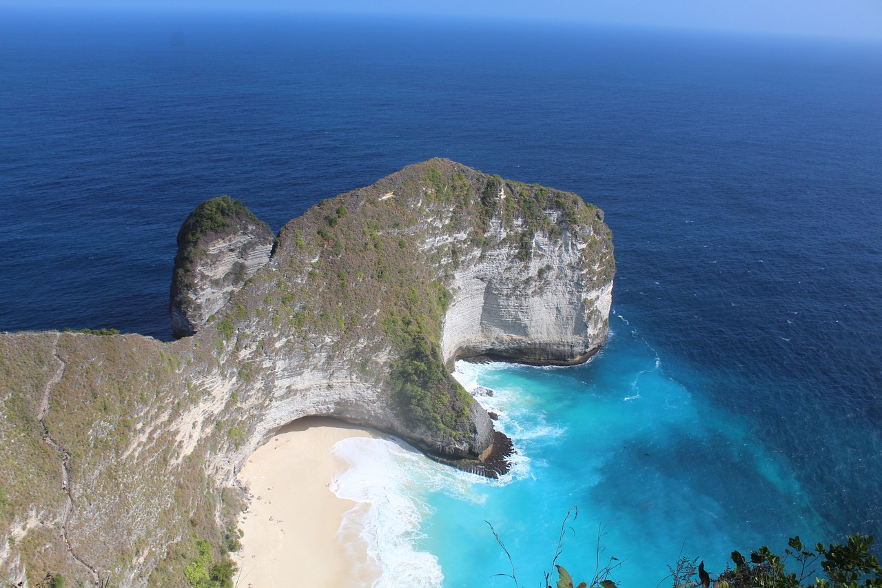 Kelingking Beach viewpoint, Nusa Penida